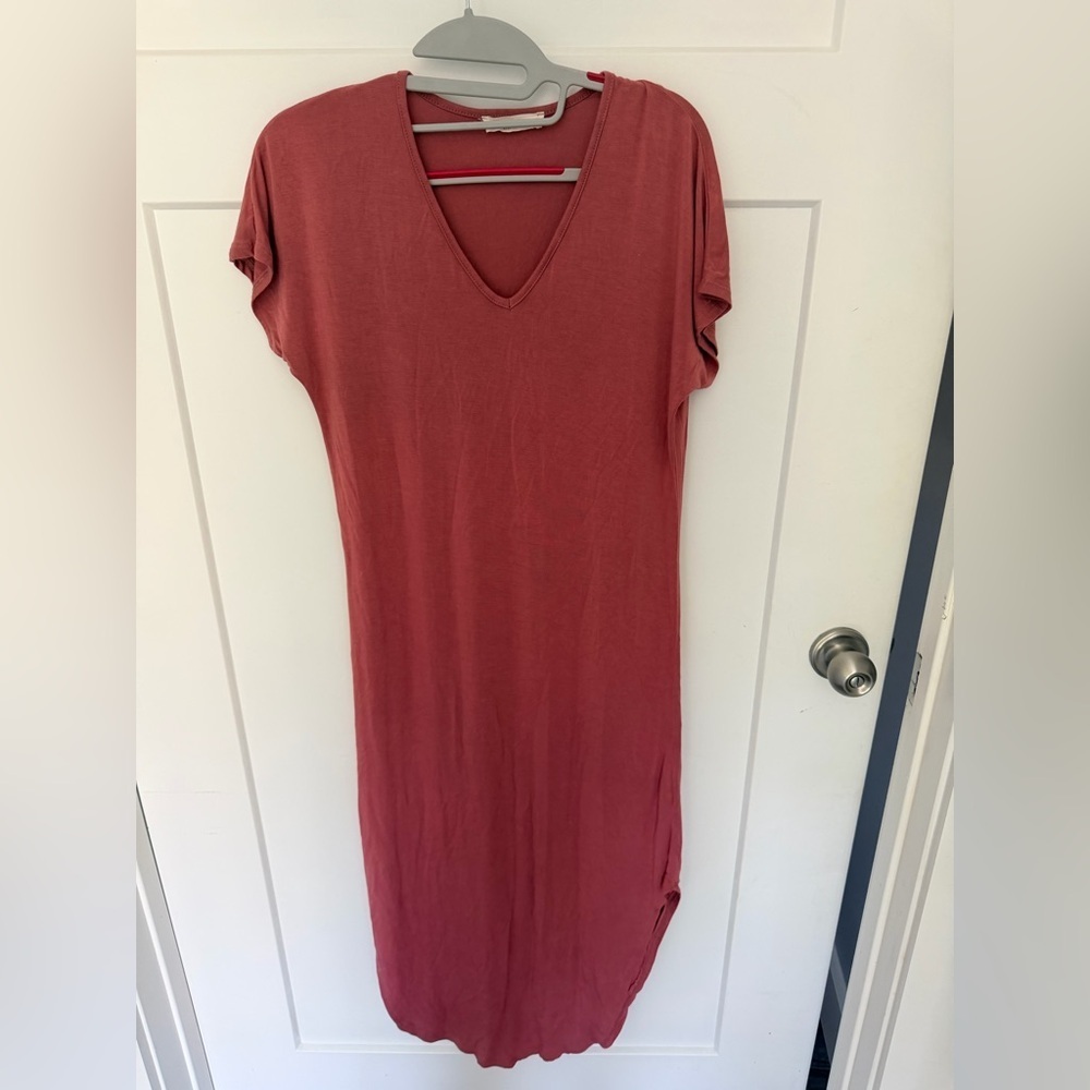 Jolie Dusty Rose Maxi T-Shirt Dress V-Neck Side Slit Made in USA Midi Dress
